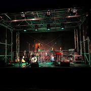 Trailerbühne 6 x 4 Meter für Live Musik