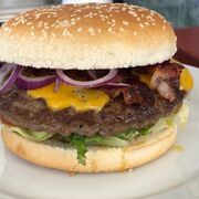 Unser Master Bacon Burger